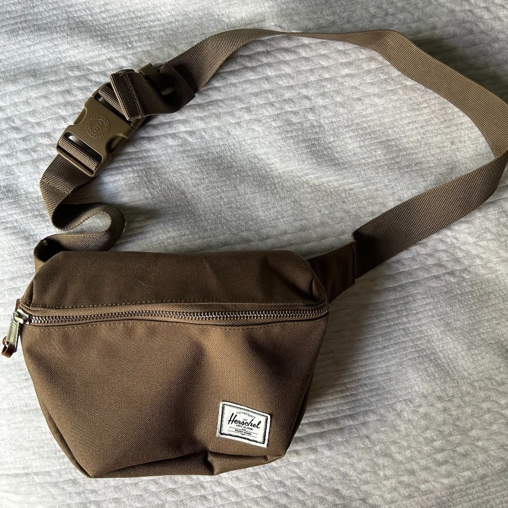 Herschel Fifteen Waist Pack, brown